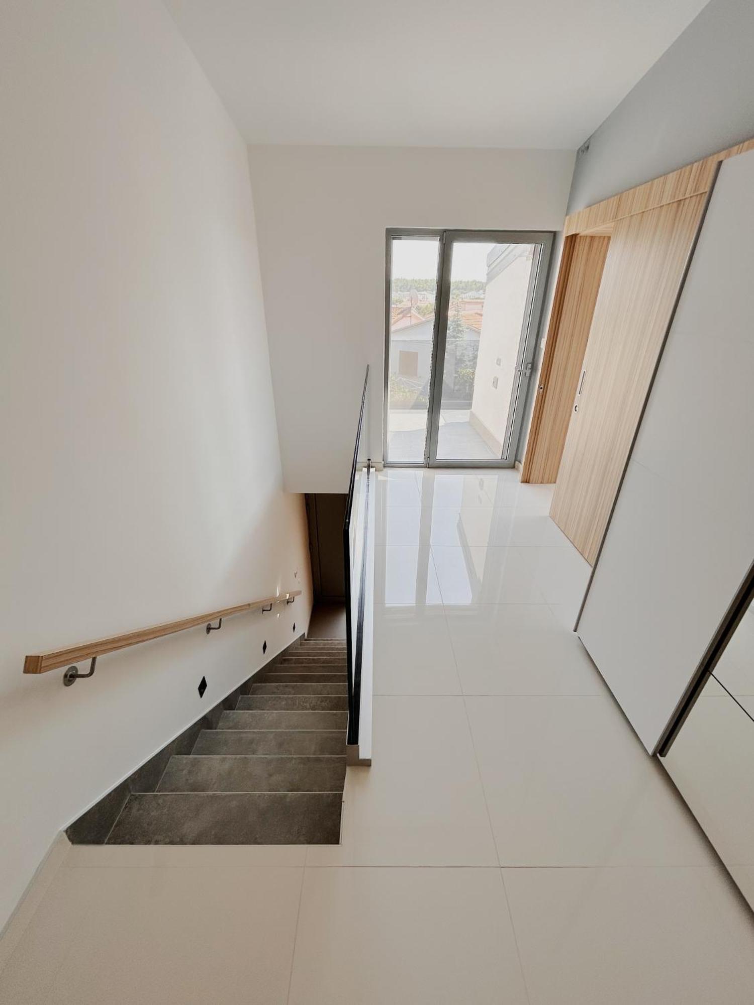 잠브라티야 Sunny House 아파트 외부 사진